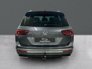 Volkswagen Tiguan Sport 2.0 TDI 176kW (240CV) DSG 4Motion