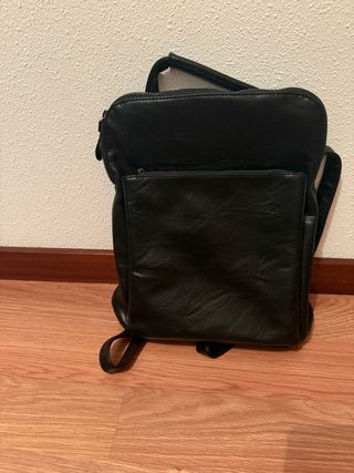 Mochila negra
