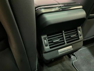 Land-Rover Range Rover Evoque 2.0 D150 R-Dynamic AUTO 4WD 