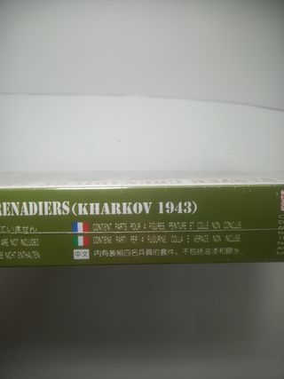 Dragon 1/35 German Panzer Grenadiers Kharkov 1943