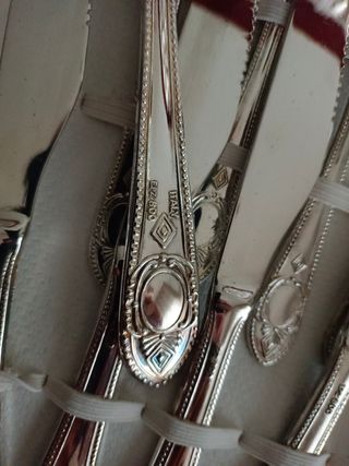 Cubertería baño plata 12 servicios