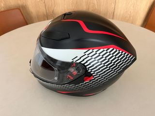 Casco AGV Talla L Negro Blanco y Rojo