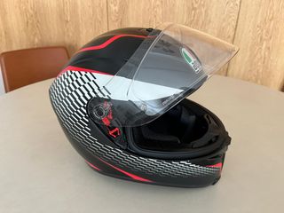Casco AGV Talla L Negro Blanco y Rojo