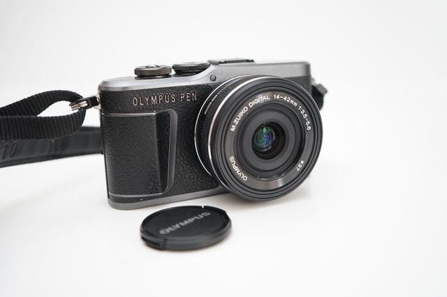 Cámara Olympus PEN E-PL10 Negra