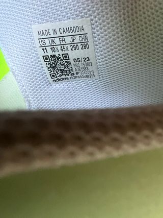 Zapatos de fútbol Adidas verdes