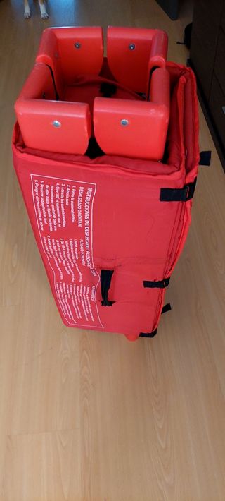 Cuna de viaje Nurse roja