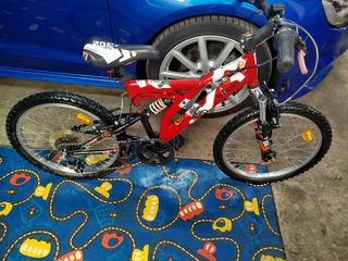 Bicicleta infantil y patinete