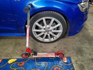 Bicicleta infantil y patinete