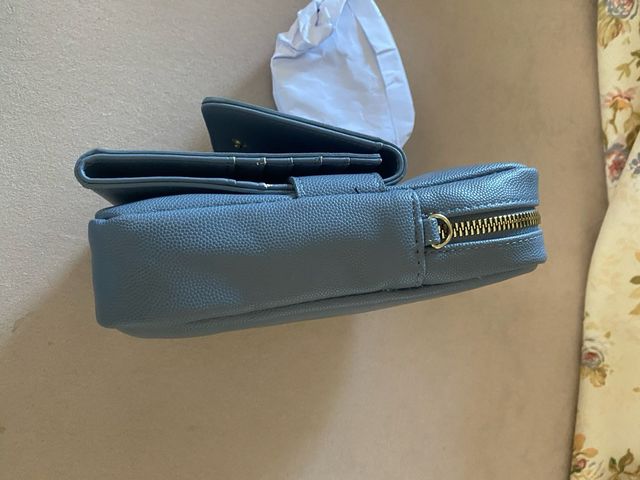 Portafoglio e porta cellulare Carpisa blu