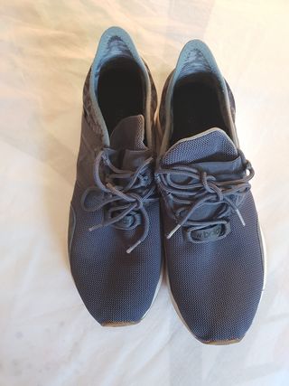 Zapatillas New Balance Grises 46,5