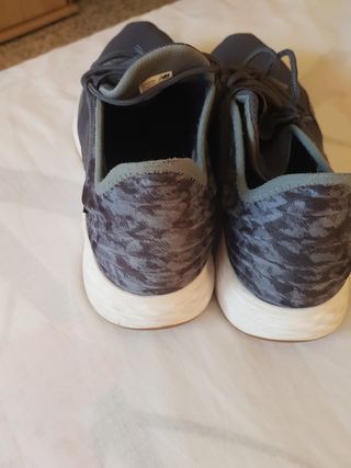 Zapatillas New Balance Grises 46,5
