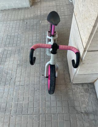 Bicicletta senza pedali Chillafish da ripristinare