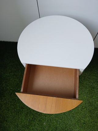 Mesa auxiliar redonda madera y blanca