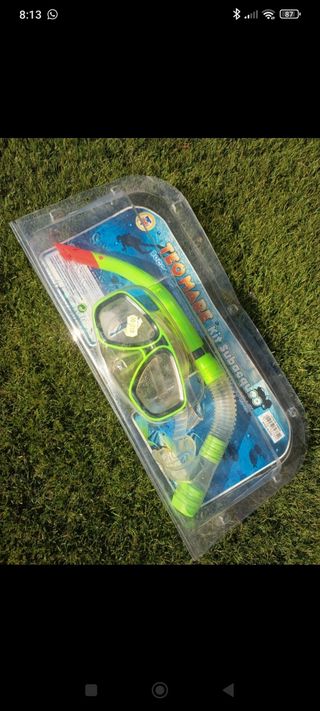 Kit maschera e boccaglio e materassino