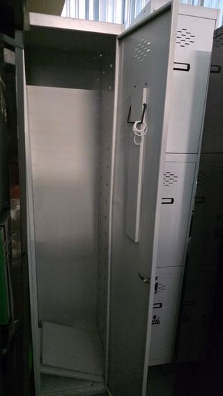 Armadietti metallici per la conservazione