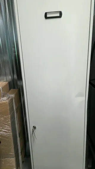 Armadietti metallici per la conservazione