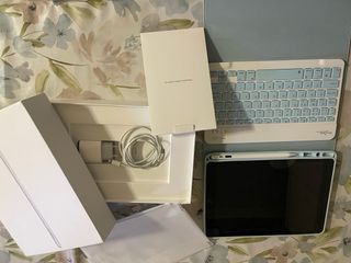 iPad 9ª Gen 64GB Plata 
PRECIO NO NEGOCIABLE 