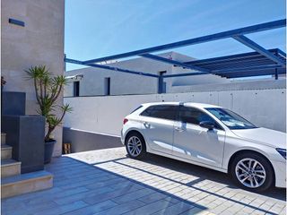 Chalet en venta en Capuchinos en Vélez-Málaga
