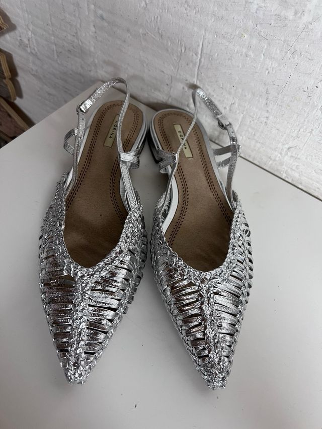 Sandalias Planas Corina Plata T. 38