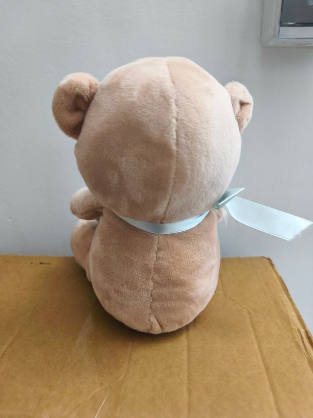 Oso de peluche Es un niño