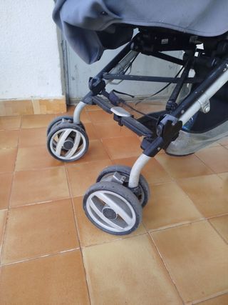 Carrito de bebé en perfecto estado