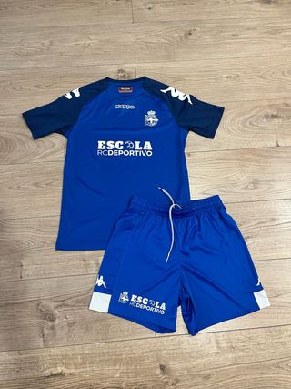 equipación Fútbol Escola RC Deportivo Kappa Coruña