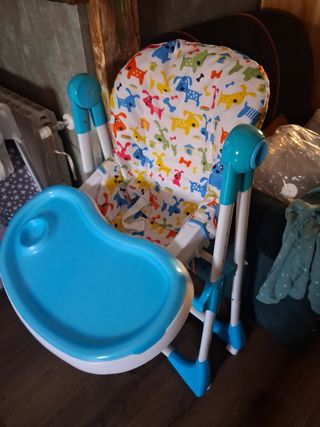 Trona para bebé con estampado de perros