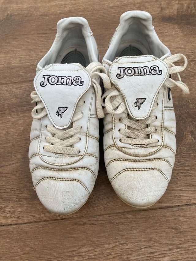Botas de fútbol Joma blancas