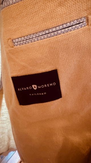 Chaqueta americana de lino color beige