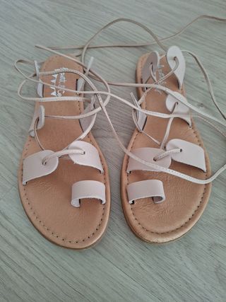 Sandalias romanas rosa