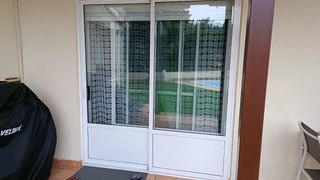 Puerta corredera aluminio Climalit