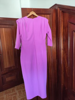 Vestido de fiesta morado elegante