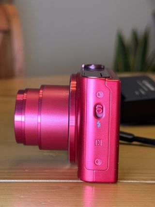 Cámara Canon PowerShot SX620 HS Roja