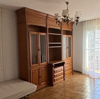 Mueble de salón o bodega de madera