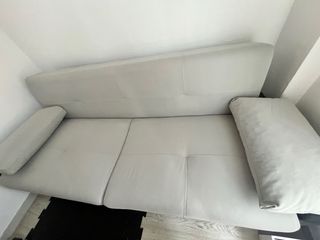 Sofá Cama Gris Claro con Arcón. Sin uso.