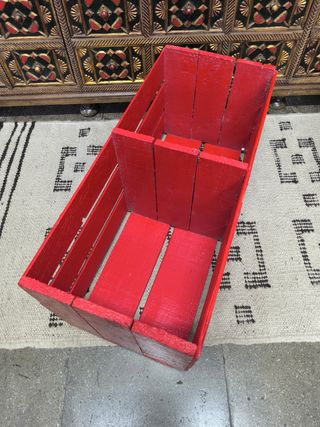Caja de madera.  juguetes. Revistero. Antigua