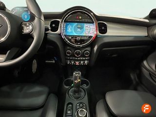 MINI Cooper JOHN COOPER WORKS (231 CV)