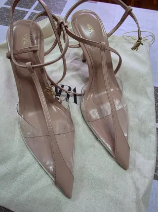 Sandalias Zara Tira Transparente Tacón Rosa