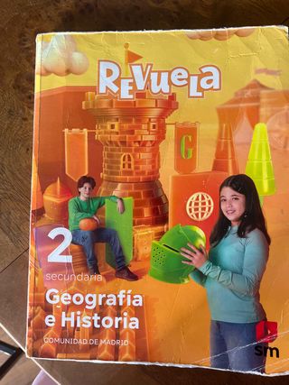 Geografía e Historia. 2 Secundaria. Revuela. Co...