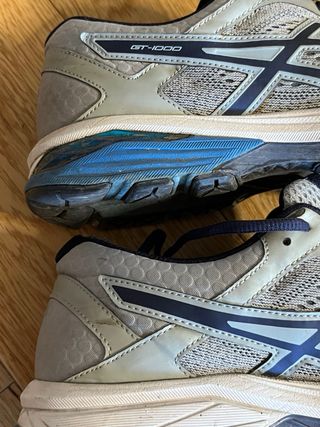 scarpe Asics GT 1000