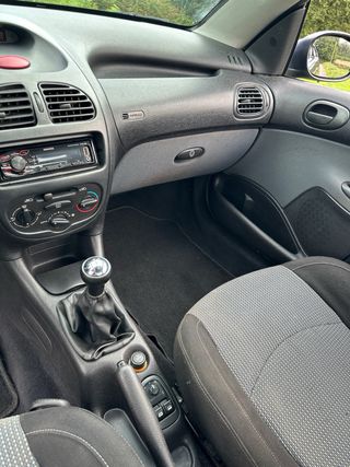 Peugeot 206 cc