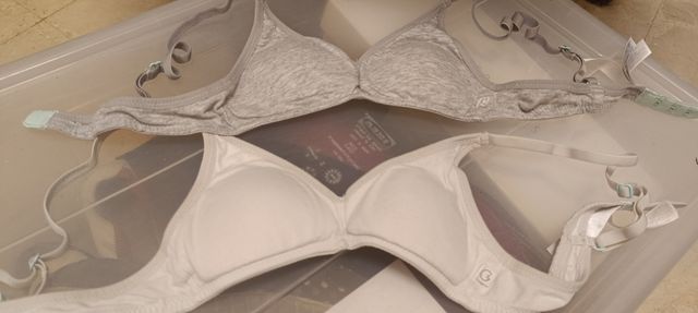 Lote 2 sujetadores pequeños niña AA