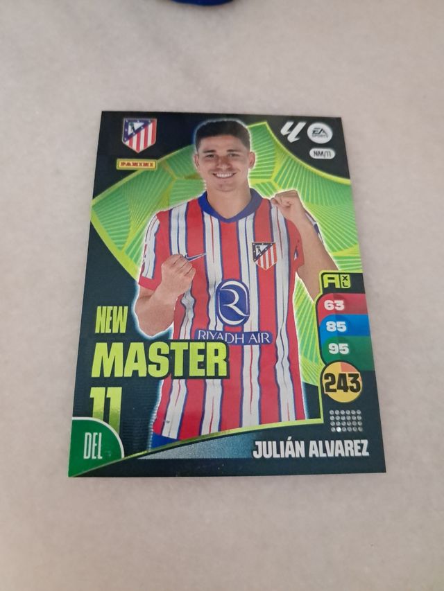 Cromo Panini Adrenalyn Julián Álvarez New Master