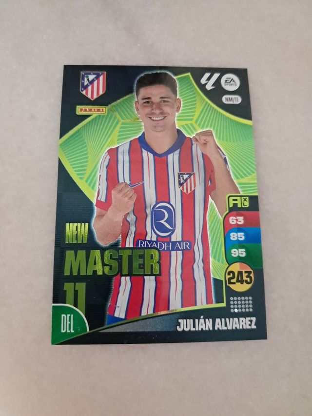 Cromo Panini Adrenalyn Julián Álvarez New Master