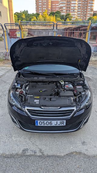 Peugeot 308 Allure 2.0 BlueHDI 2015