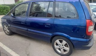 Opel Zafira 2004