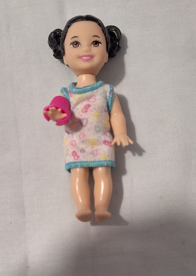 Barbie Pediatrician e accessori per dentista Barbie