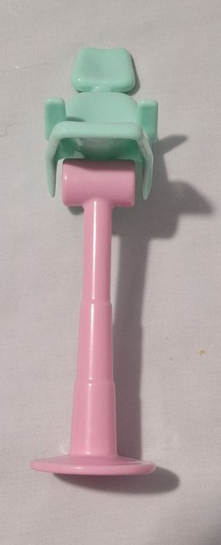 Barbie Pediatra mas accesorios de barbie dentista