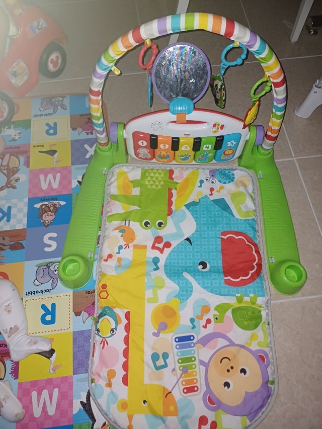 Alfombra Gimnasio Piano Fisher Price
