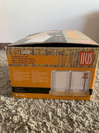 Cortador de queso IRIS con base giratoria
